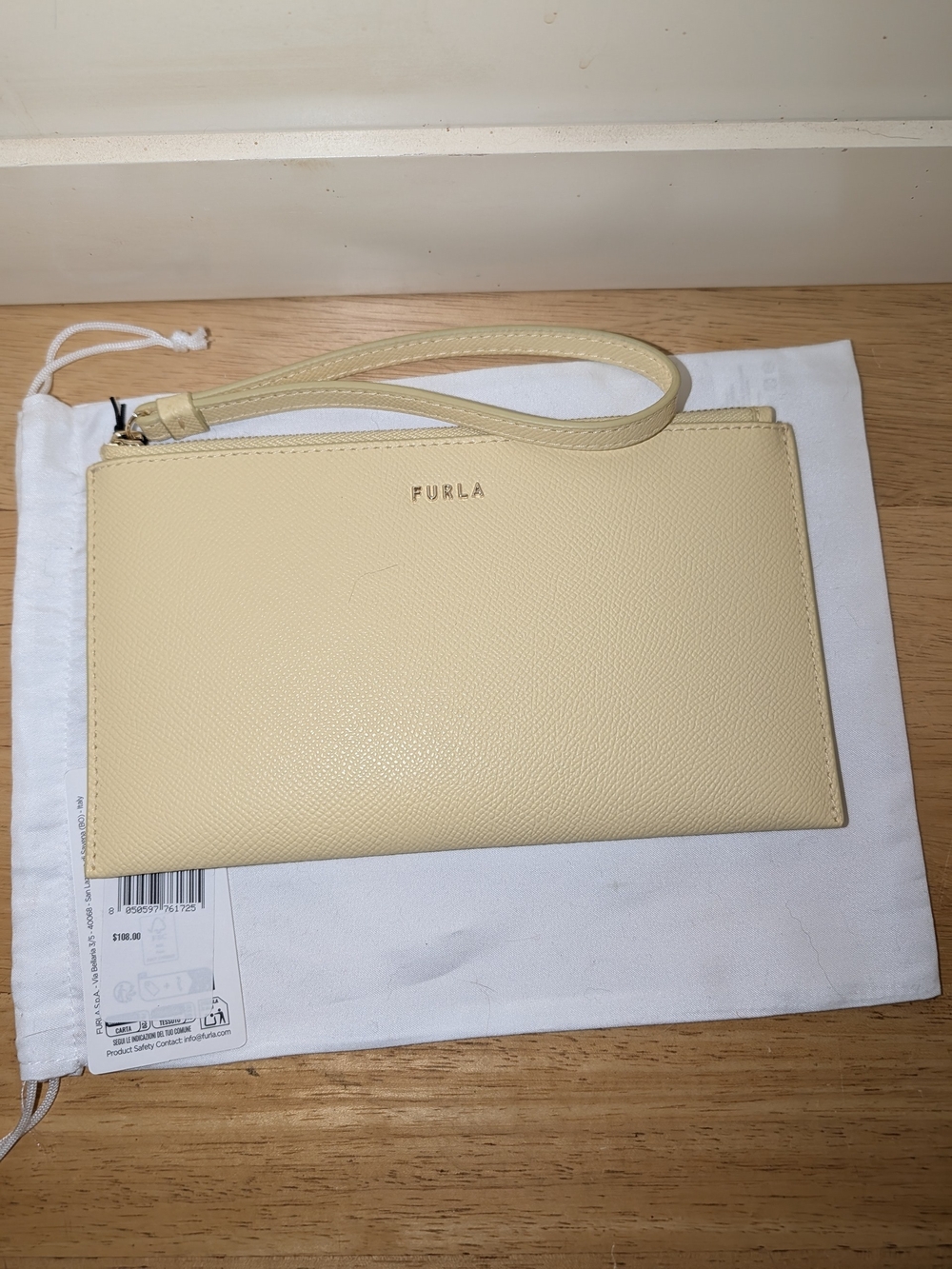 Furla Pale Yellow Saffiano Leather Wristlet - Picture 3 of 6